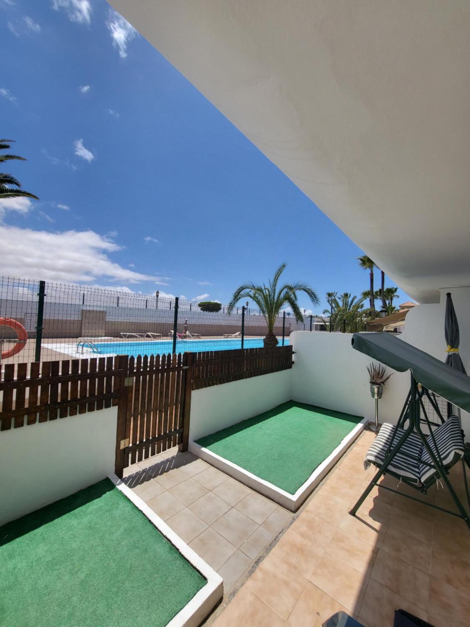 Beach & Pool Corralejo Rum bild